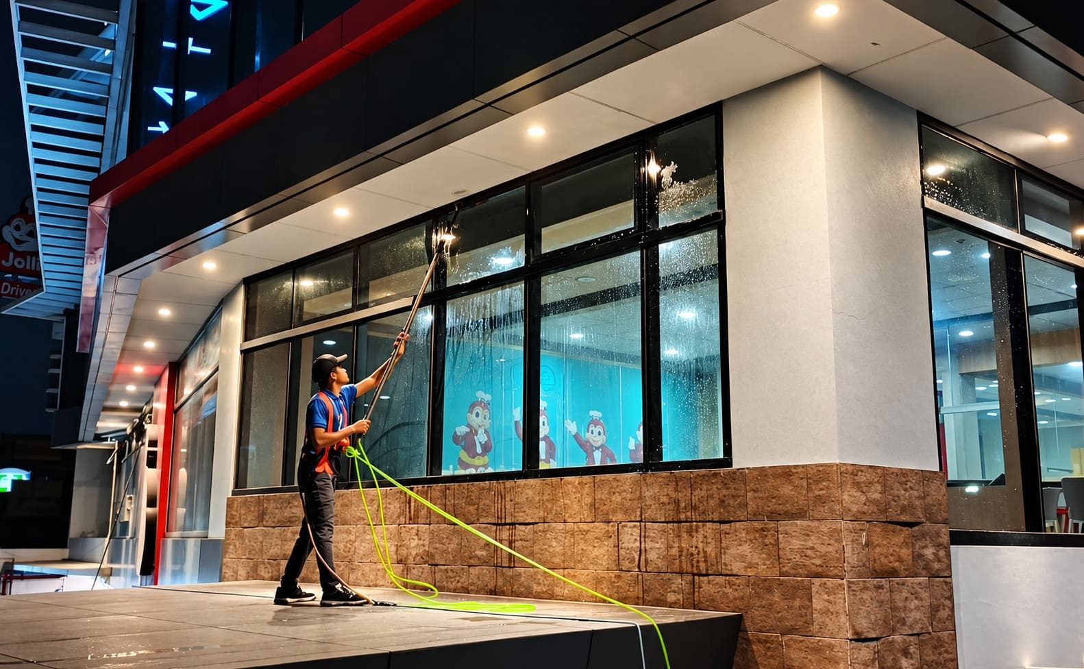 Jollibee Drive-Thru Before
